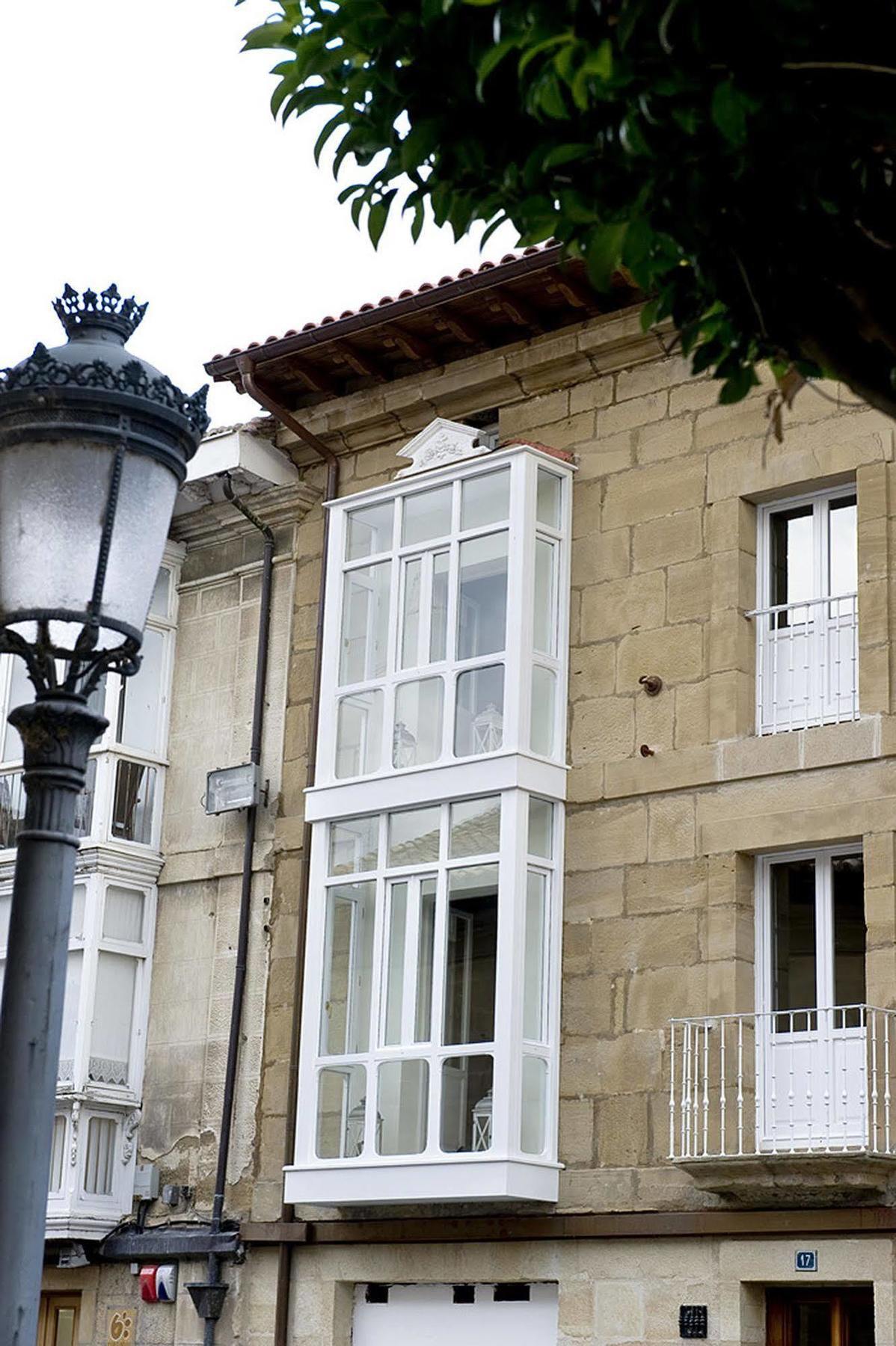 Apartamentos Turisticos Los Zapatos Morados Haro Zewnętrze zdjęcie